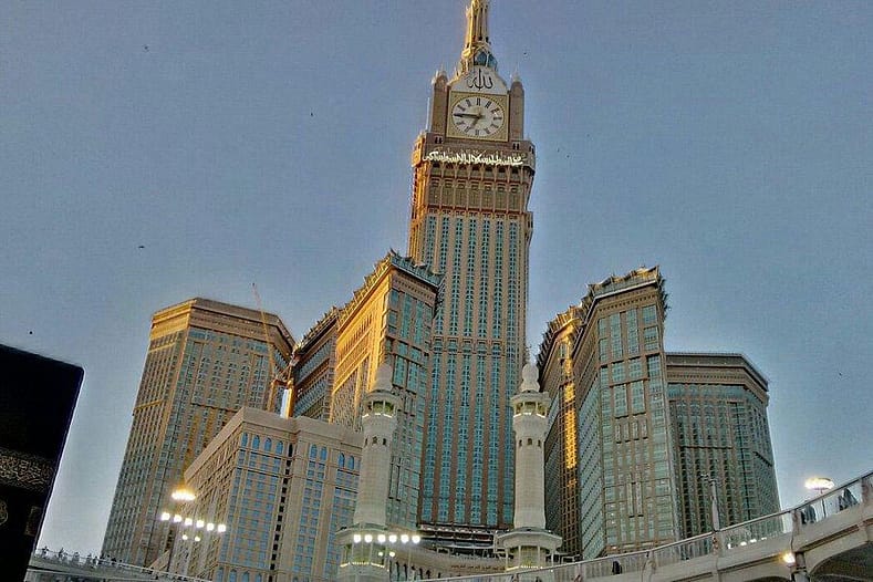 ABRAJ AL-BAIT CLOCK TOWER, MECCA, SAUDI ARABIA-Mars Ces
